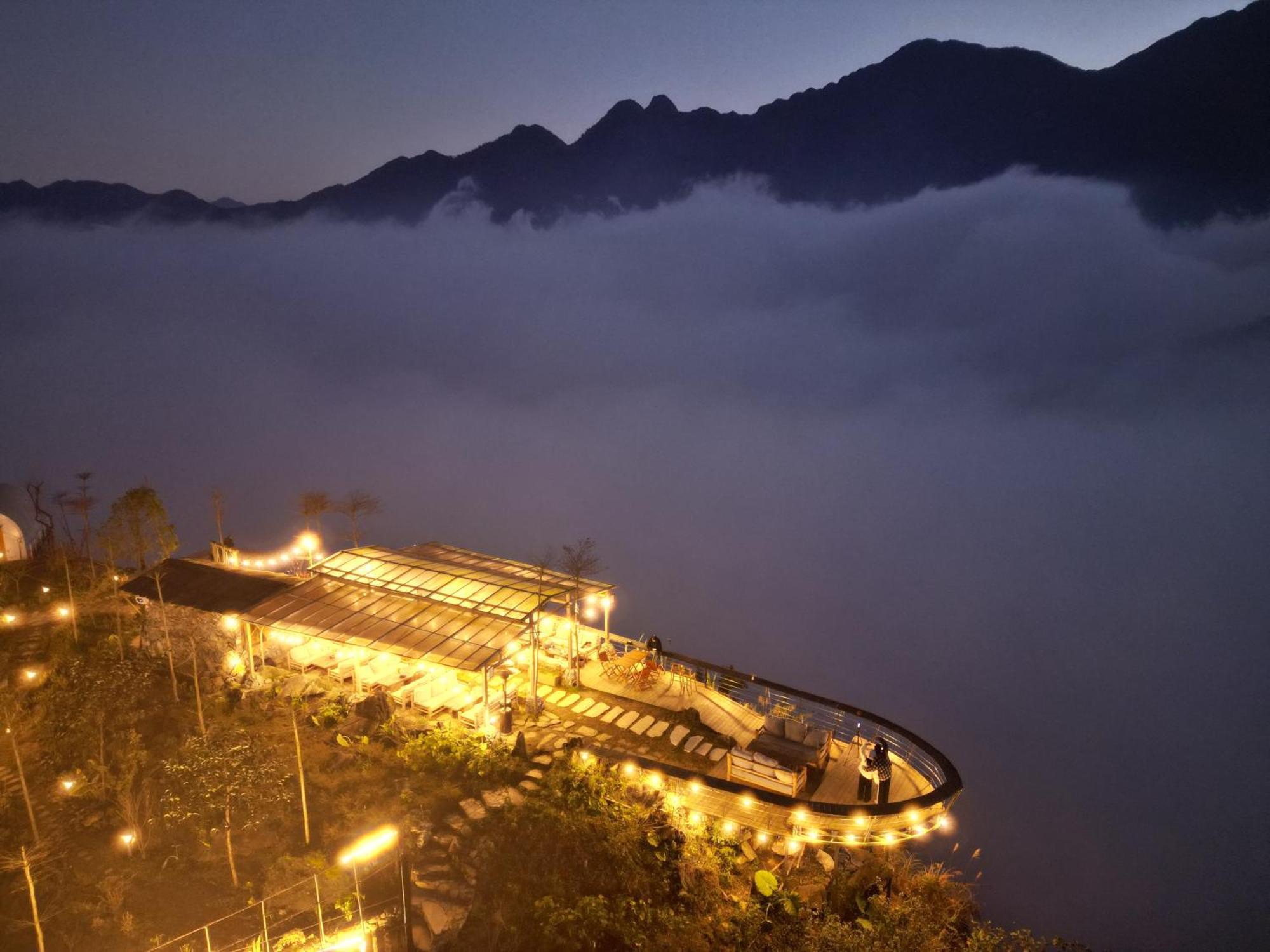 Phansi - Glamping, View Point 360, Bar & Bbq * Sapa