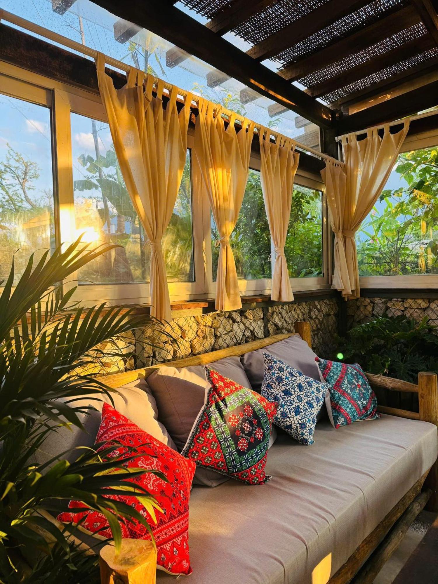 Phansi - Glamping, View Point 360, Bar & Bbq Luxury tent *